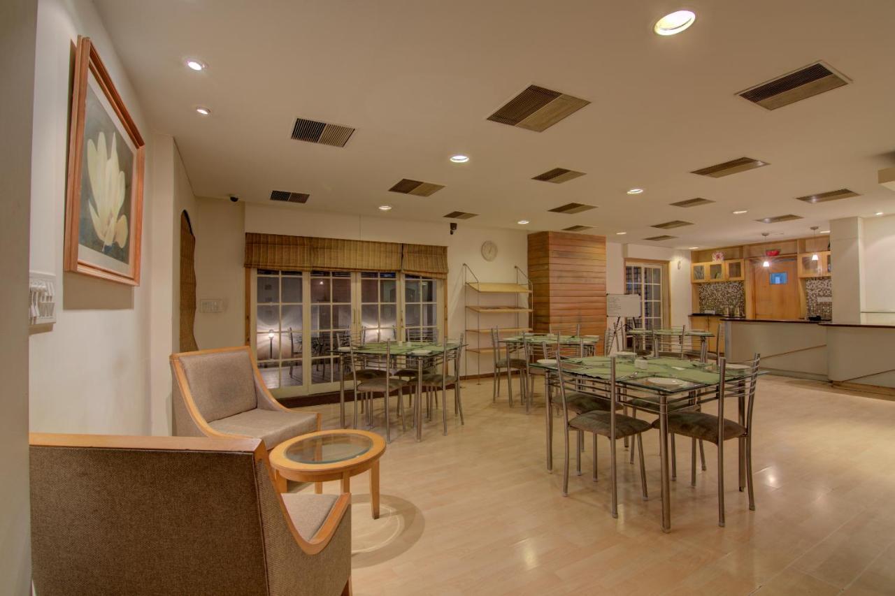 Tristar Service Apartments Bangalore Exterior foto