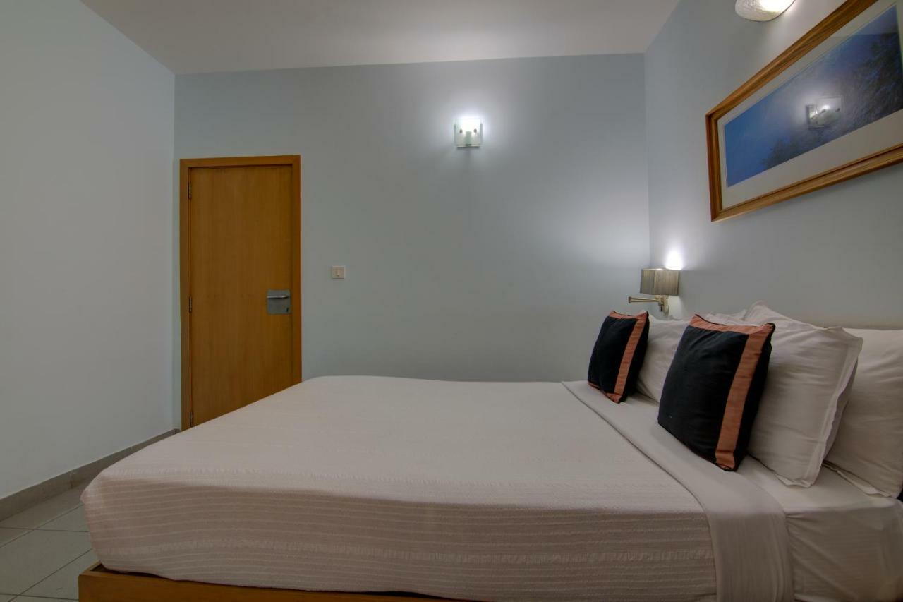 Tristar Service Apartments Bangalore Exterior foto