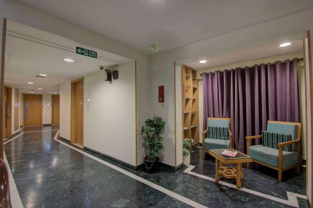 Tristar Service Apartments Bangalore Exterior foto